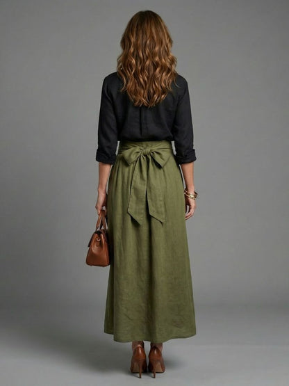 Carla | Conjunto de Dos Piezas Blusa Negra Falda Midi Verde Oliva